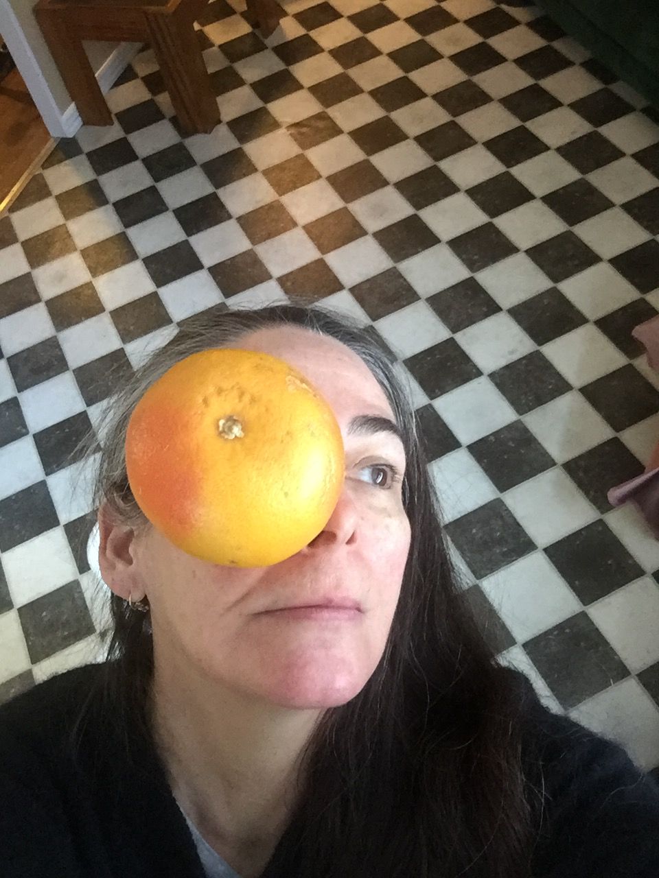 grapefruit selfie.JPG