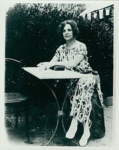 Maud Allan 51_2008-1-16_007