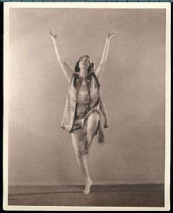 Maud Allan 51_2008-1-16_041