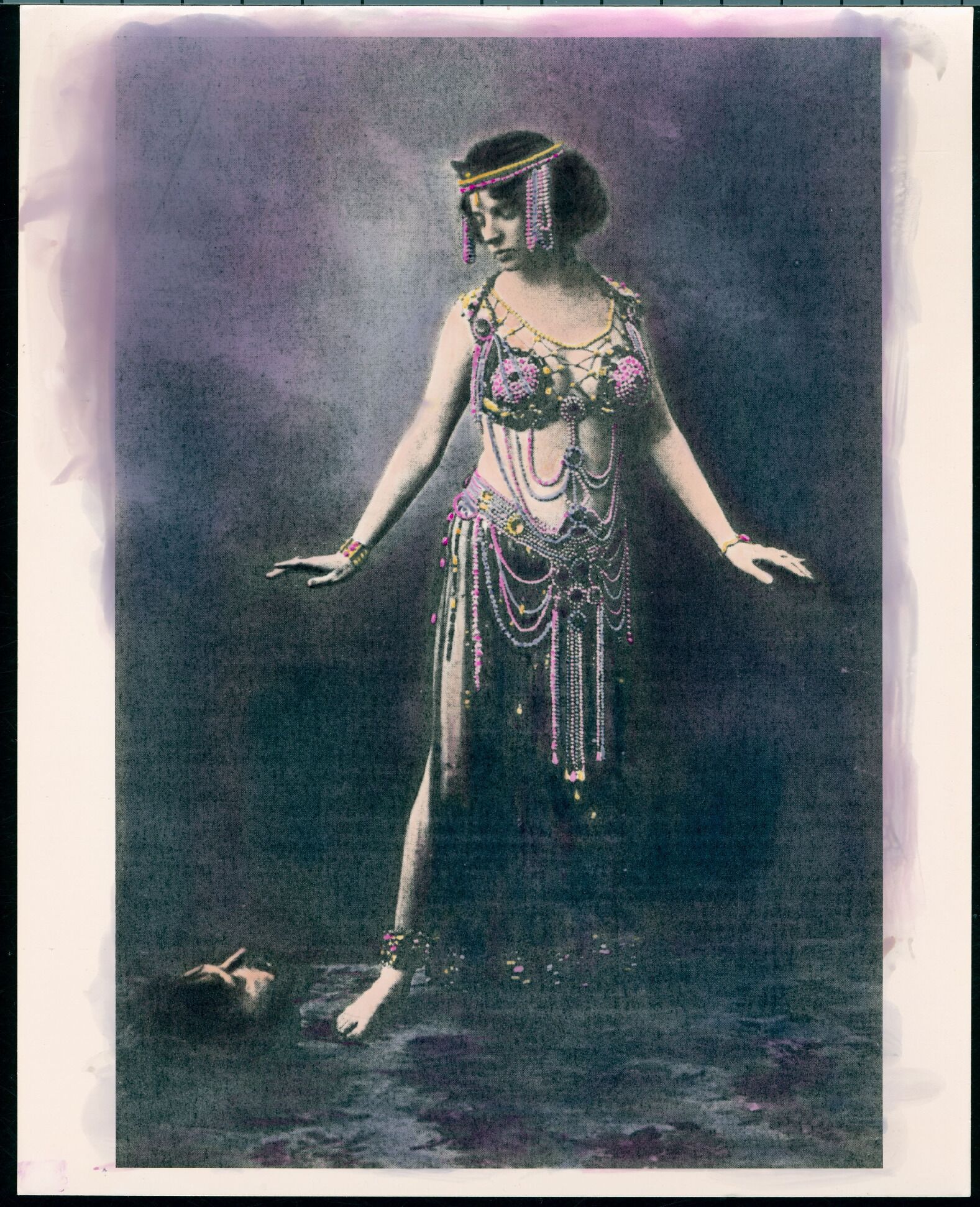 Maud Allan 51_2008-1-16_043