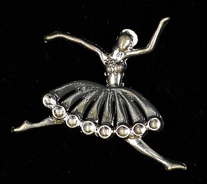 Ballet Pin / Épingle de ballet 5