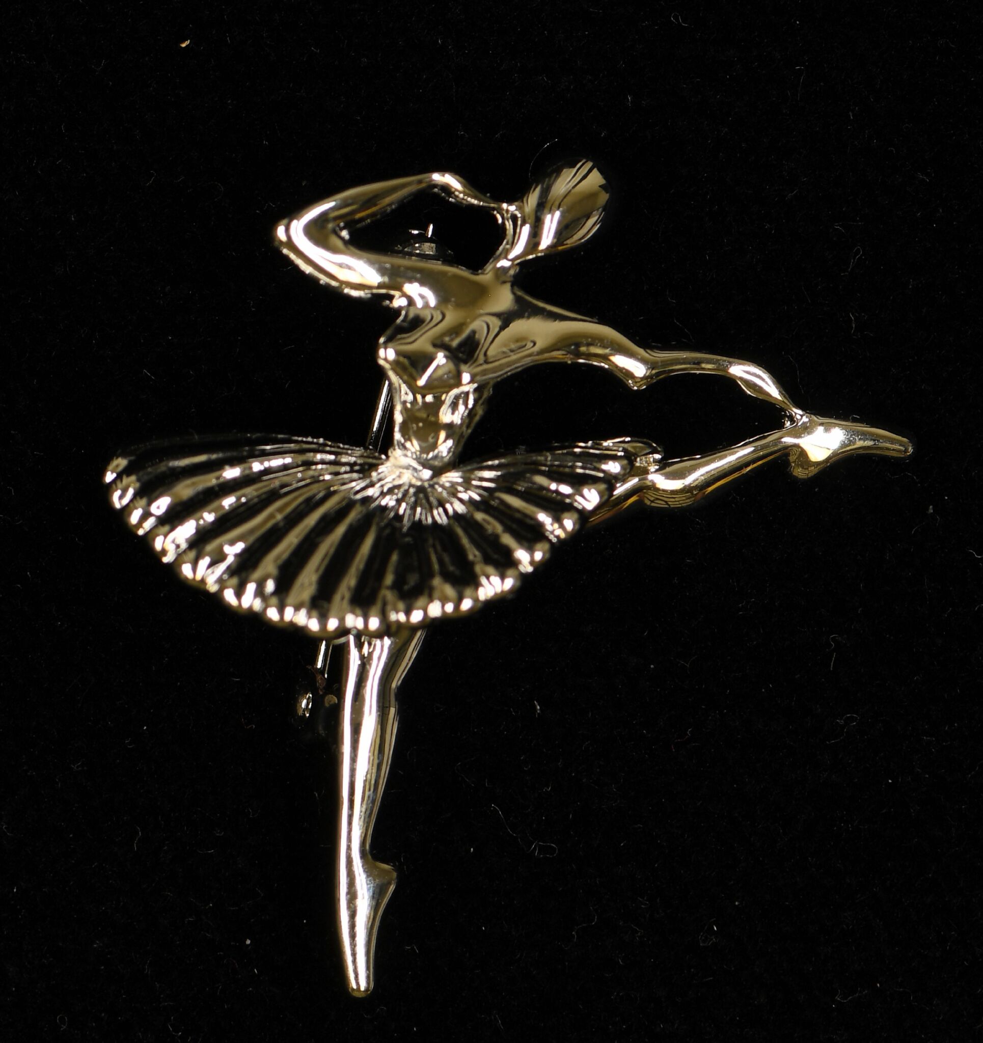 Ballet Pin / Épingle de ballet 15