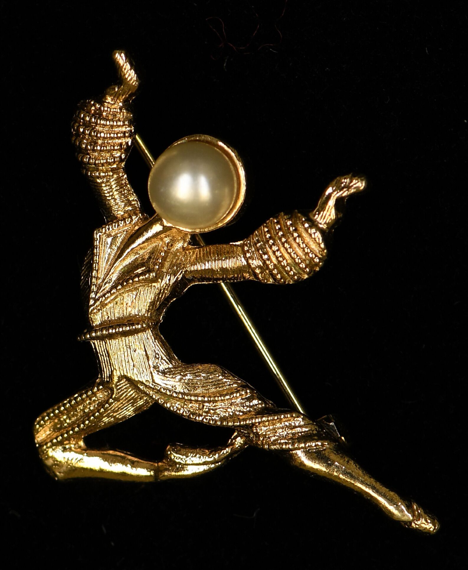 Ballet Pin / Épingle de ballet 38