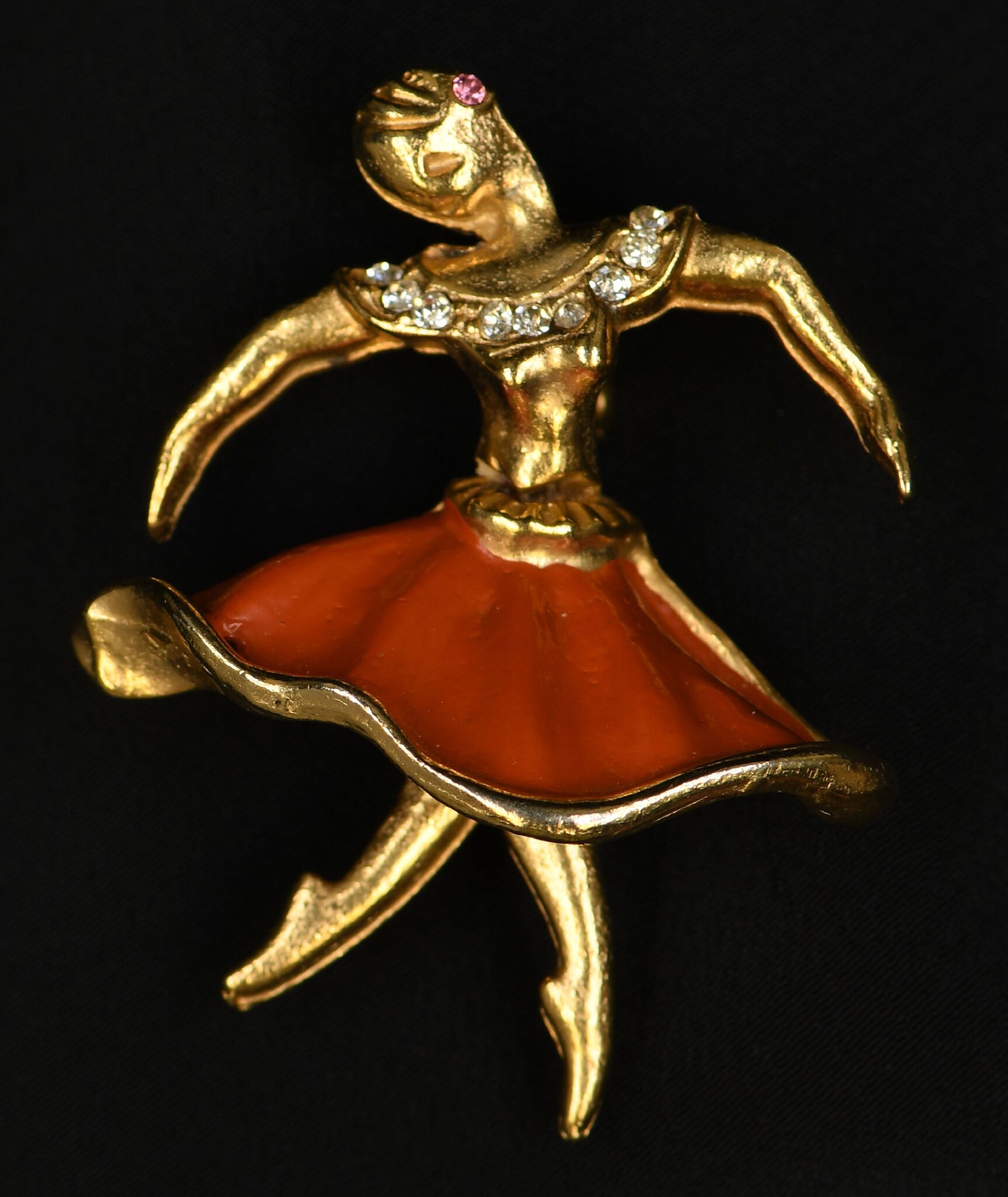 Ballet Pin / Épingle de ballet 67